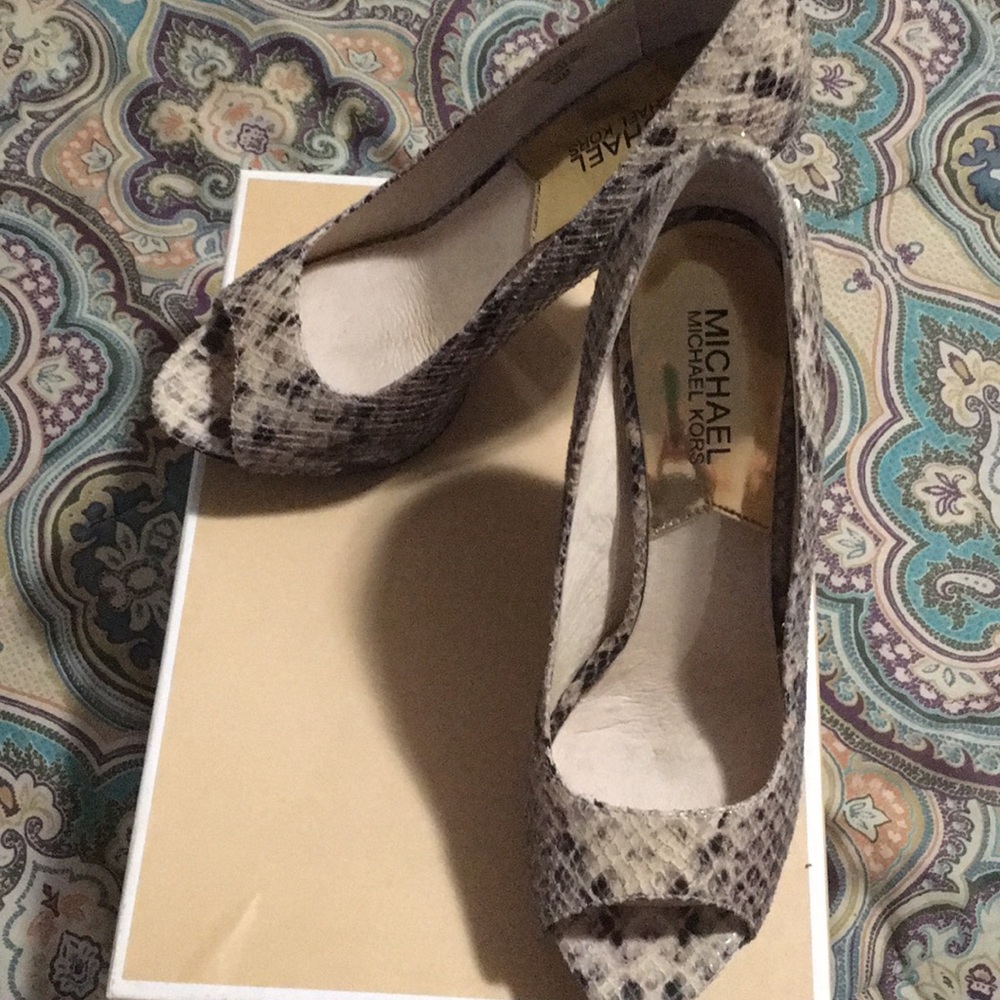 Michael kors shoes